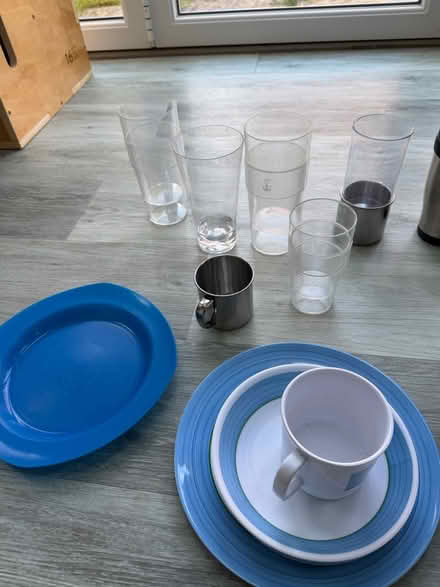 Photo of free Camping plates, bowls and mugs (Horndean) #3