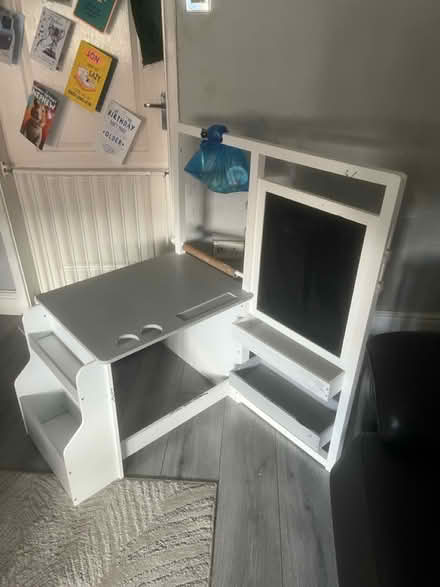 Photo of free Children’s arts and crafts table (Liverpool) #2