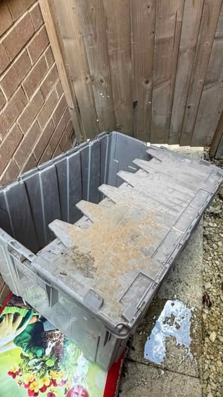 Photo of free Large plastic crate (HD4) #1