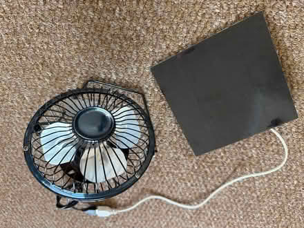 Photo of free Solar powered fan (Welling DA16) #1