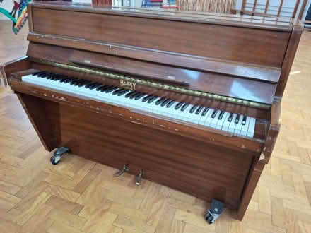Photo of free Piano (Fishbourne PO19) #1