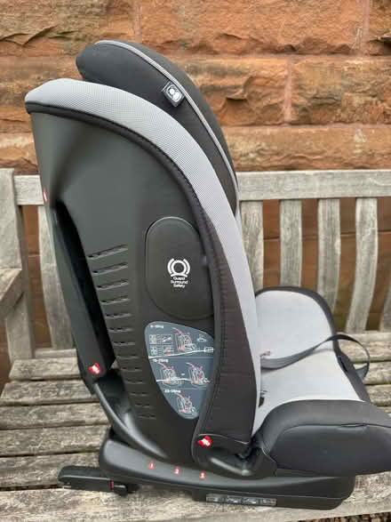 Photo of free Joie Group 1/2/3 car seat (Kelvindale G12) #2