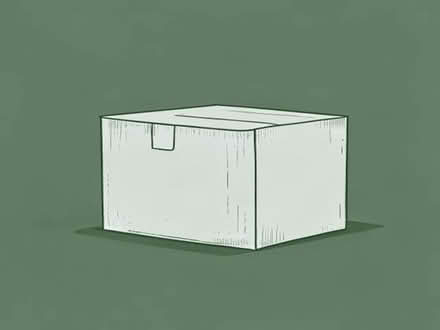 Photo of Large cardboard boxes for house move (California DE22) #1
