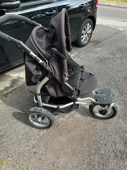 Photo of free Buggy (RG41 3pq) #2