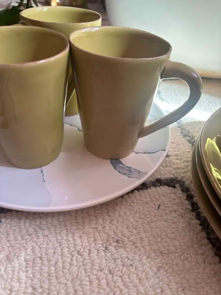 Photo of free Crate&Barrel dishes (Rego Park) #4