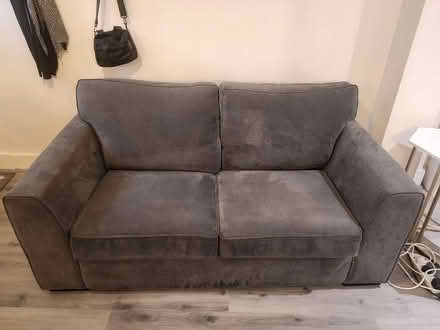 Photo of free 2.5 seater sofa (DA1) #2