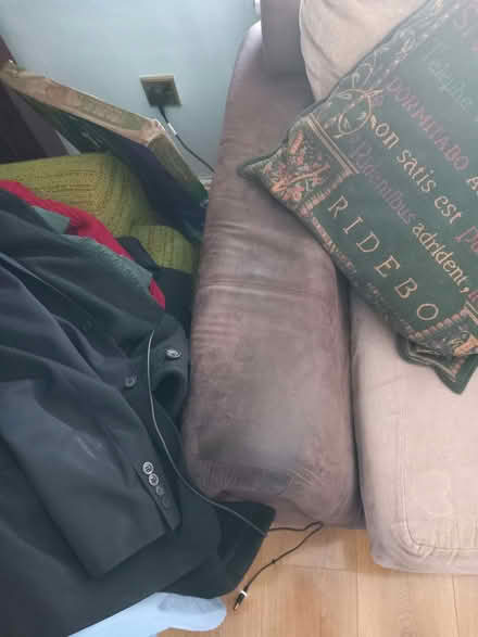 Photo of free 1brown sofa to go asap pick up only about 20 years old as se (Hattersley SK14) #4