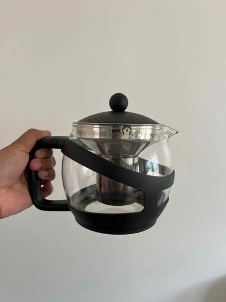 Photo of free Teapot (Dageham RM10) #1