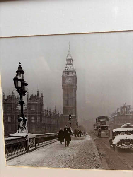 Photo of free Framed black and white print “Big Ben in Winter” (Mitcham's Corner CB4) #3