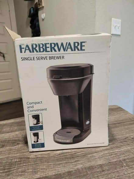 Photo of free Single serve coffee maker (76102) #1