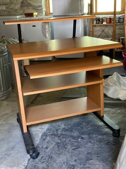 Photo of free Computer( / Writing ?) Desk (Forest Wood LD8) #2