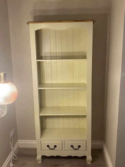 Photo of free Cream furniture (Partridge Green- RH13) #1