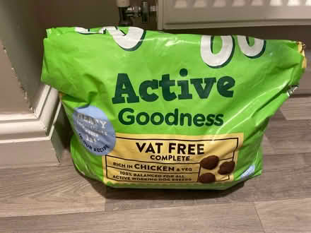 Photo of free Dog food (Axminster Flax Meadow EX13) #2
