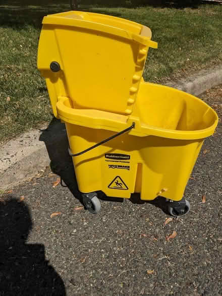 Photo of free Mop Bucket (Belford, N.J.) #1