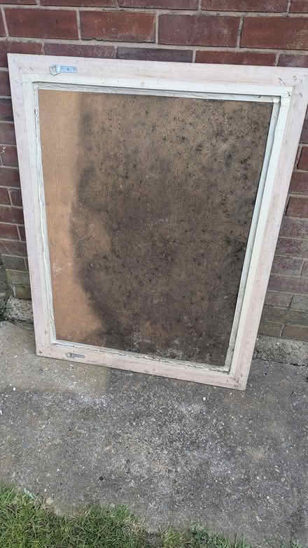 Photo of free Large mirror (Runcorn) #2