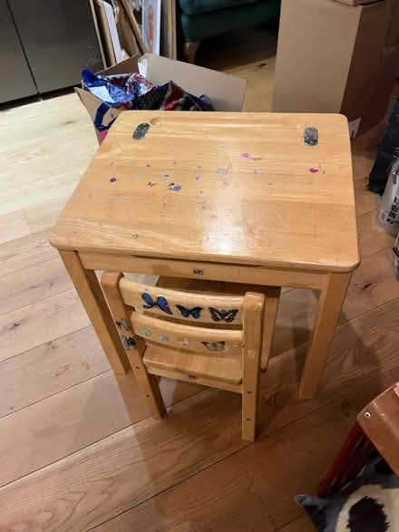 Photo of free Kids Desk (tottenham N15) #1