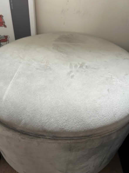 Photo of free Velvet foot stool with storage (OX29, witney) #3