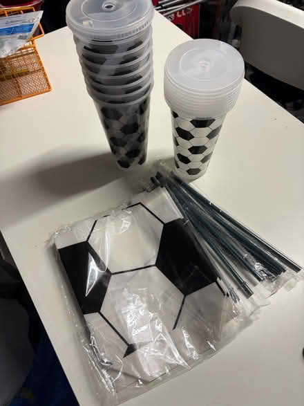 Photo of free plastic cups and party bags (Huncote LE9) #1
