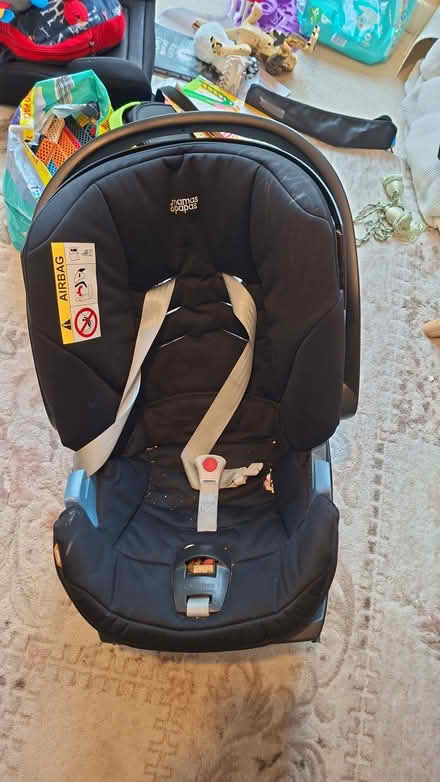 Photo of free mamas&papas baby car seat (Shipley BD18) #3