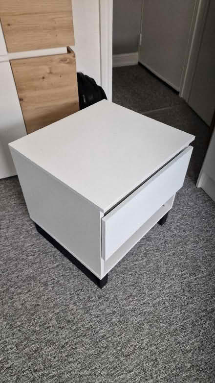 Photo of free Coffee table 43x43 (Ludlow SY8) #1