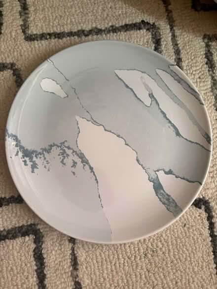 Photo of free IKEA plate (Rego Park) #1