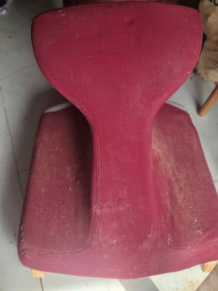 Photo of free Seat (W5) #1