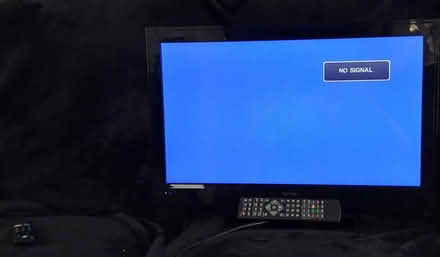 Photo of free 24 inch and 19 in tv and dvd combi (Orford WA8 4) #3