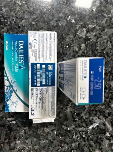 Photo of free Daily contact lenses -2.5 (Dublin 18) #1