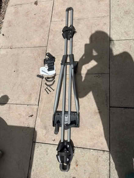 Photo of free Thule FreeRide 533 single bike roof rack (Porthill SY3) #2