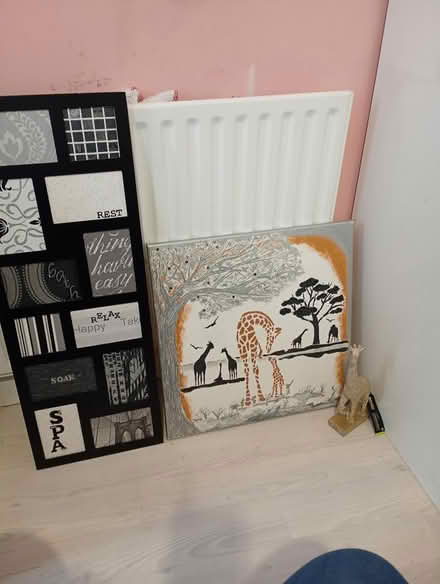 Photo of free Wall art (Thornton HEATH CR7) #1