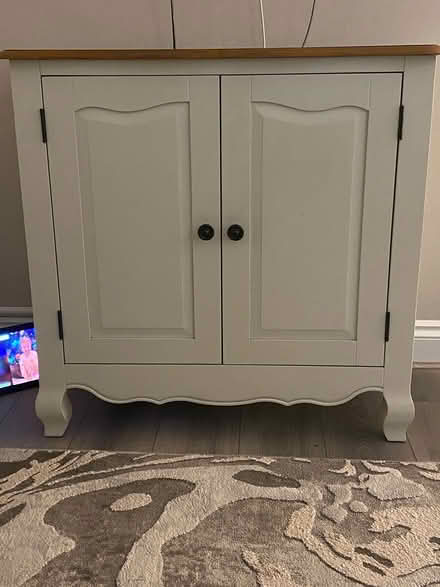 Photo of free Cream furniture (Partridge Green- RH13) #3