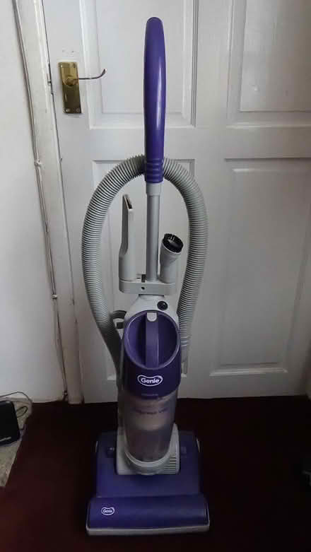 Photo of free Vacuum cleaner (S8 Lowedges) #1