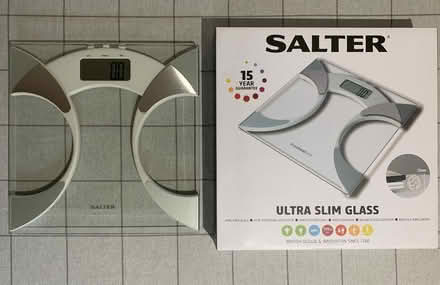 Photo of free bathroom scale (Bassingbourn-cum-Kneesworth SG8) #1