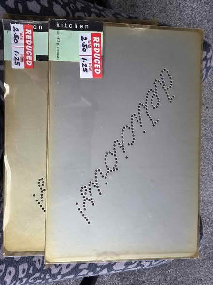 Photo of free Silver heavy dinner mats (Wood Top BB4) #1