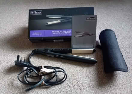 Photo of free TRESemme hair straightener (Colchester CO2) #1