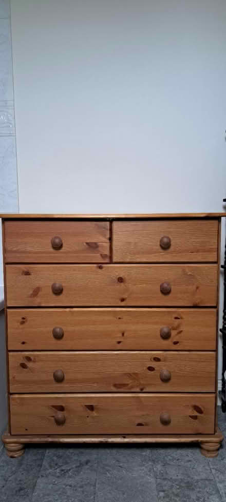 Photo of free Chest of drawers spares or repair (OX14 off Colwell Drive) #1