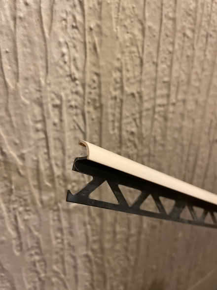 Photo of free Curved cream tile trim (Kingswood) #2