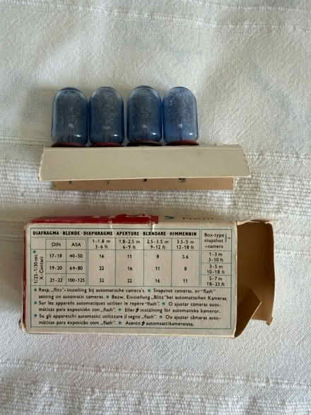 Photo of free philips once only flash bulbs (Hessenford PL11) #1