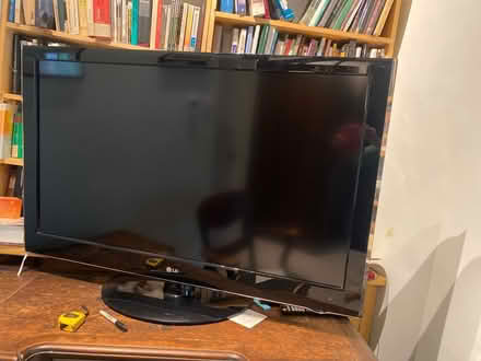Photo of free Large TV LG (OX4 Littlemore) #1