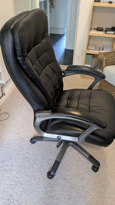 Photo of free Comfortable office chair (Bathford BA1) #3