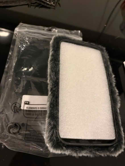 Photo of free iPhone 14 brand new cover (E3) #3