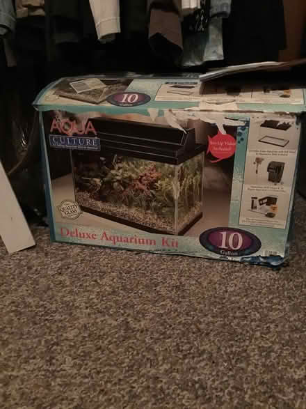 Photo of free 10 gallon Aquarium (Rensselaer Albany) #1