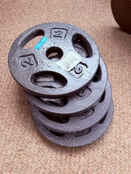 Photo of free Various weights (KT5 Surbiton) #1