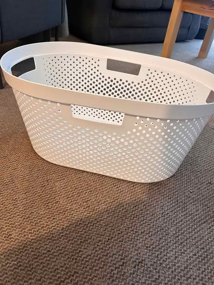Photo of free Washing basket (WA4) #3
