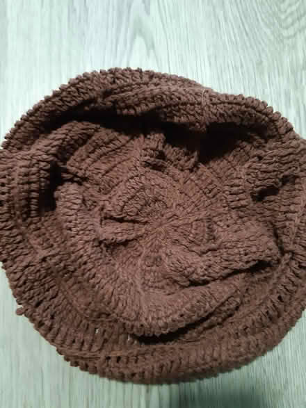 Photo of free 2 hats: one red summer hat+beanie (Edinburgh EH17) #3