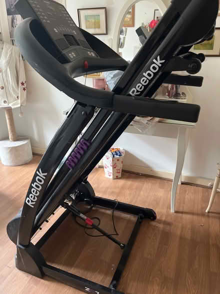 Photo of free Treadmill (Notting Hill W11) #1