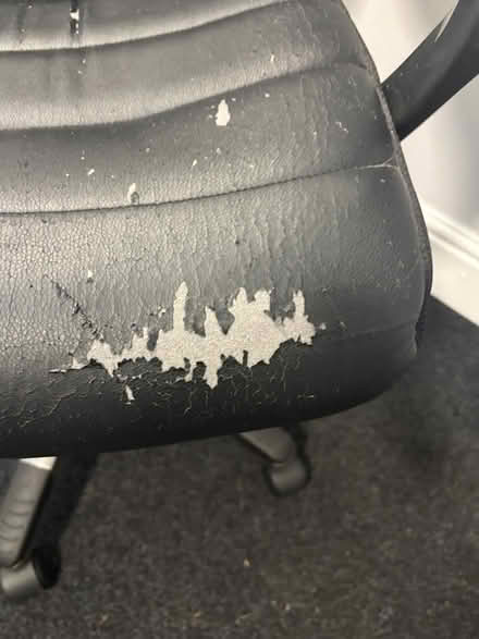 Photo of free Office chair (HP12 west Wycombe) #3