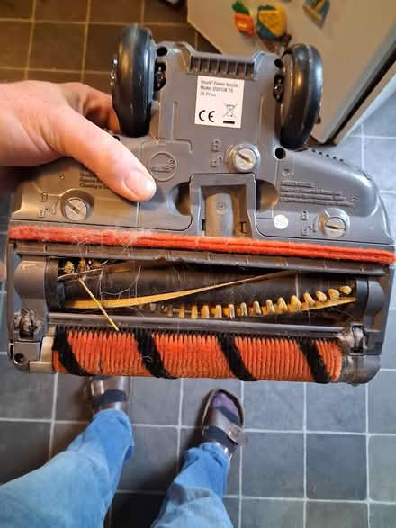 Photo of free Shark vacuum cleaner (DE24 Alvaston) #3