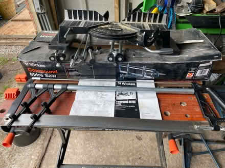 Photo of free Compound mitre saw (Tondu CF32) #1