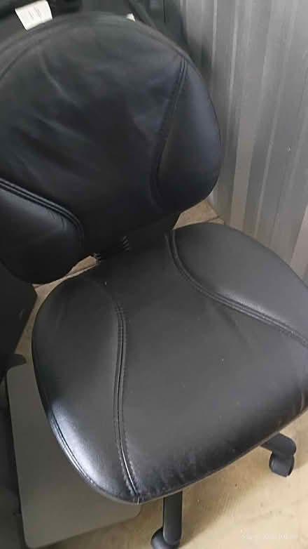 Photo of free Black task chairs 4 (Chtg near airport) #1